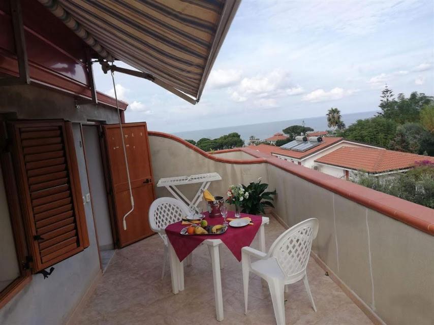 Case Vacanze Giardino Parghelia Kültér fotó