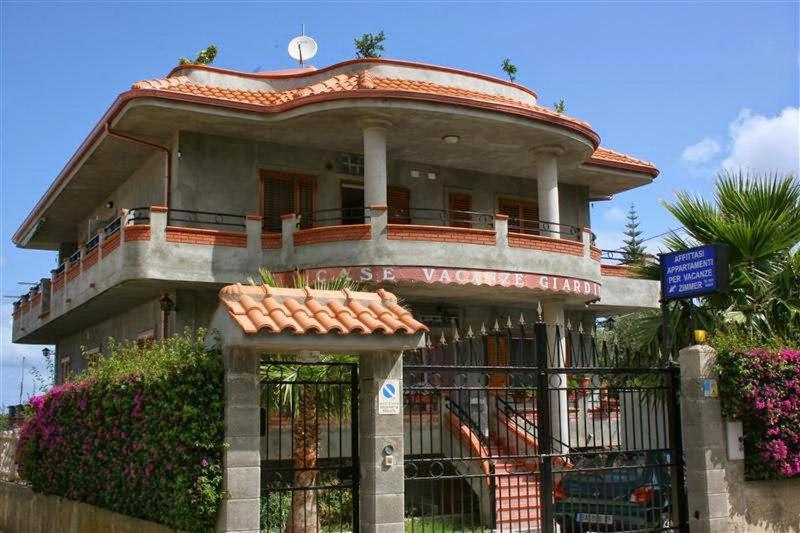Case Vacanze Giardino Parghelia Kültér fotó